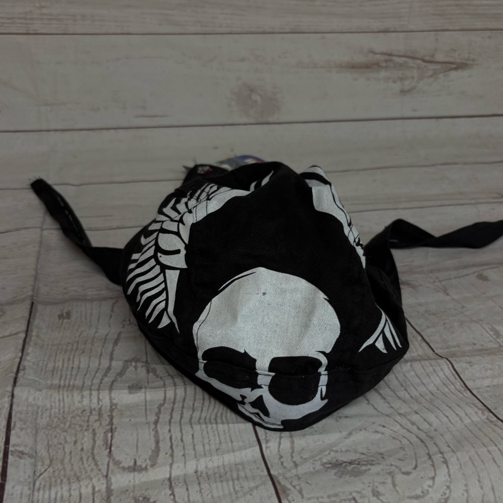 Zan Headgear ZGS052 Road Hog Flydanna Black Flying Skull Flawed